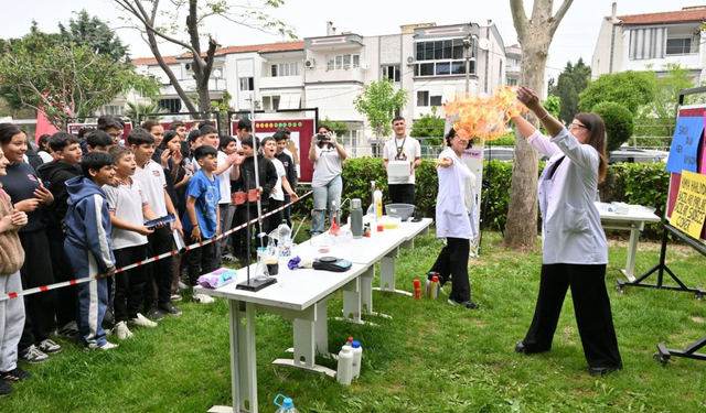 Manisa’da öğrenciler Bahar Şenliği ile geleceğe çiçek açtı