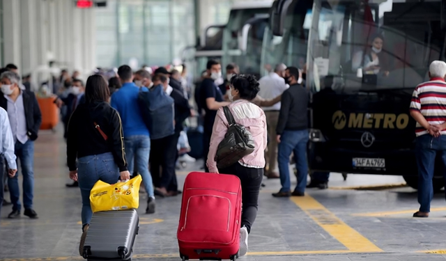 Bayram tatili öncesi şok fiyatlar: Bilet fiyatları iki katına çıktı