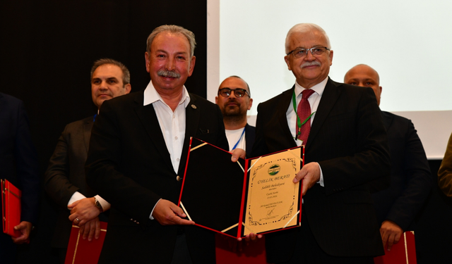 Salihli Belediyesi çevre odaklı çalışmalar için Edremit'te