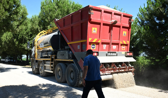 Akhisar Mecidiye ve Şehzadeler Yeniharmandalı’nın yolları yenileniyor
