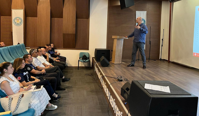 Hal personeline mevzuat ve denetim eğitimi verildi