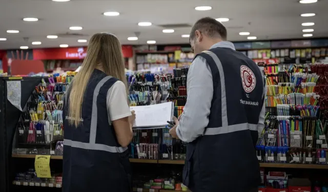 Manisa’da kırtasiye ürünleri tek tek denetlendi