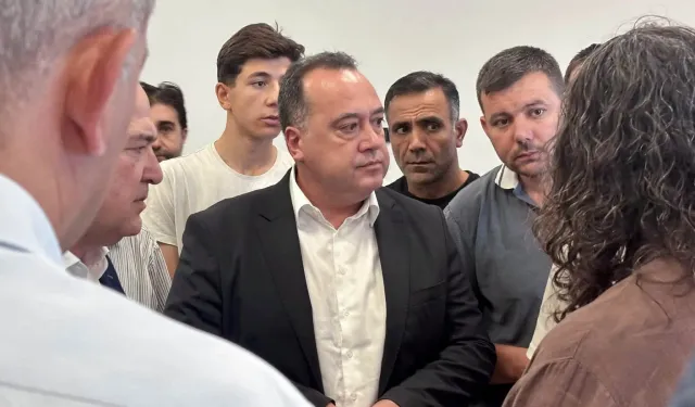 Başkan Dutlulu, Turgutlu’da yaralanan öğrencileri hastanede ziyaret etti