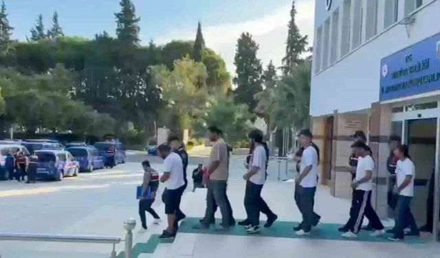 Manisa merkezli yasa dışı bahis operasyonu: 20 şüpheli tutuklandı