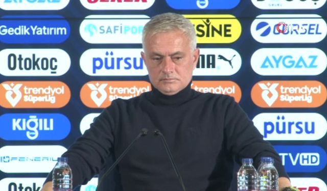 Fenerbahçe Jose Mourinho ile yollarını ayırdı