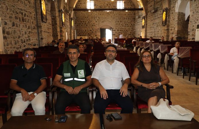 Şehzadeler Belediyesi personeline bağımlılıkla mücadele eğitimi