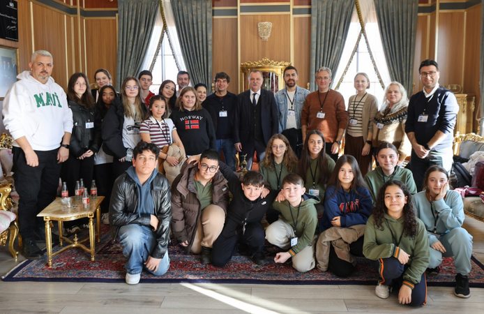 Başkan Balaban yabancı öğrencileri konuk etti