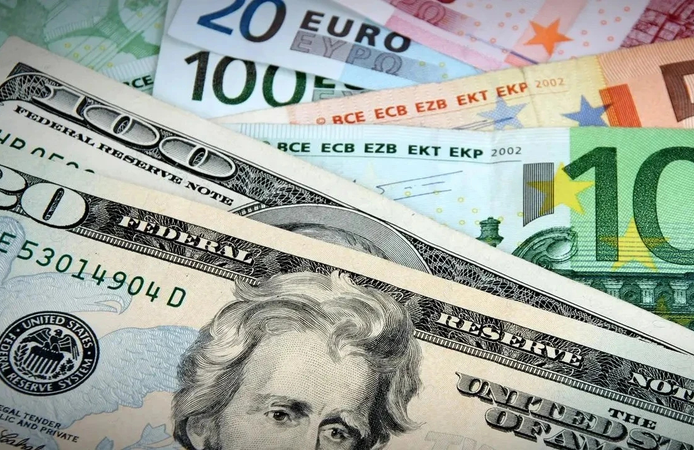 Dolar ve Euro bugün kaç TL? İşte 12 Eylül 2026 döviz fiyatları