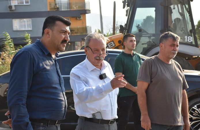 Salihli Belediyesi Keli Mahallesi'nde 2 bin 250 ton sıcak asfalt çalışmasını tamamladı