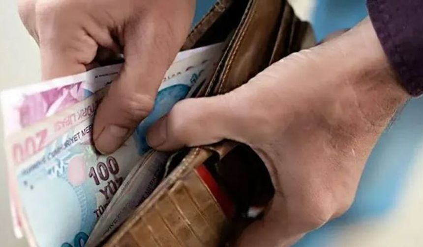 Emekli aylıkları bayramdan önce yatacak mı?