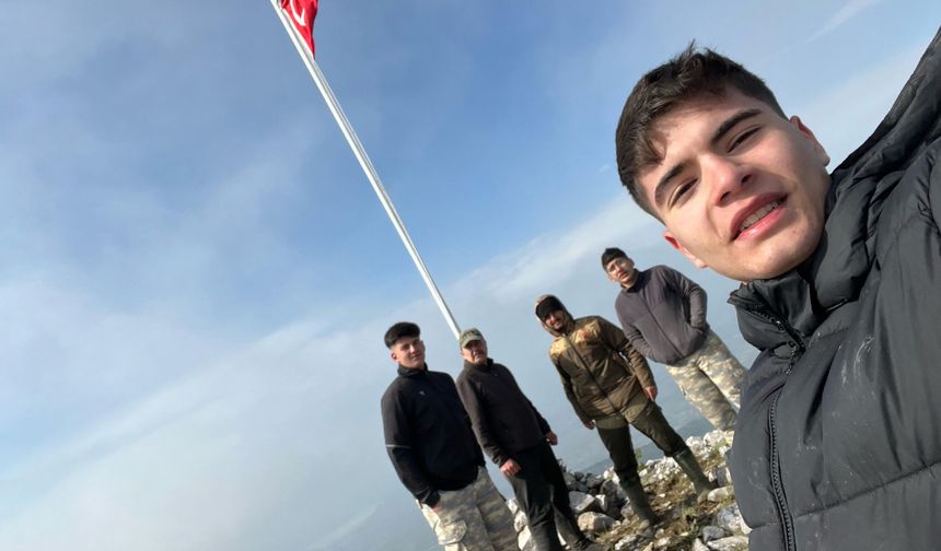 Manisalı gençlerin gurur dolu anı!