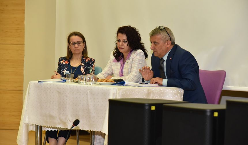 Manisa Valiliği ve İl Sağlık Müdürlüğü'nden önemli eğitim!