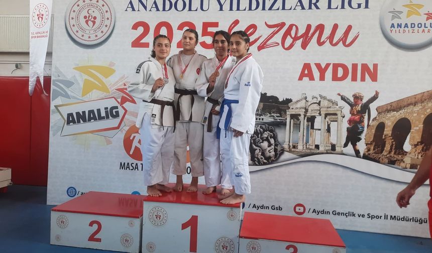 Salihlili judocu Türkiye üçüncüsü oldu