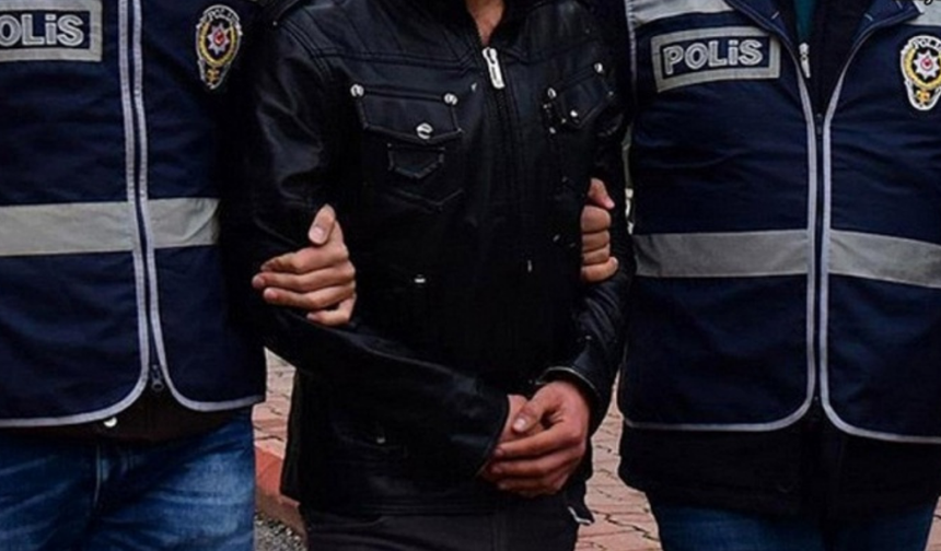 Kula'da zehir tacirine şafak operasyonu