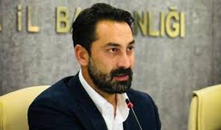 AK Parti’li Mücahit Arınç’tan CHP’li Özalper’e tebrik