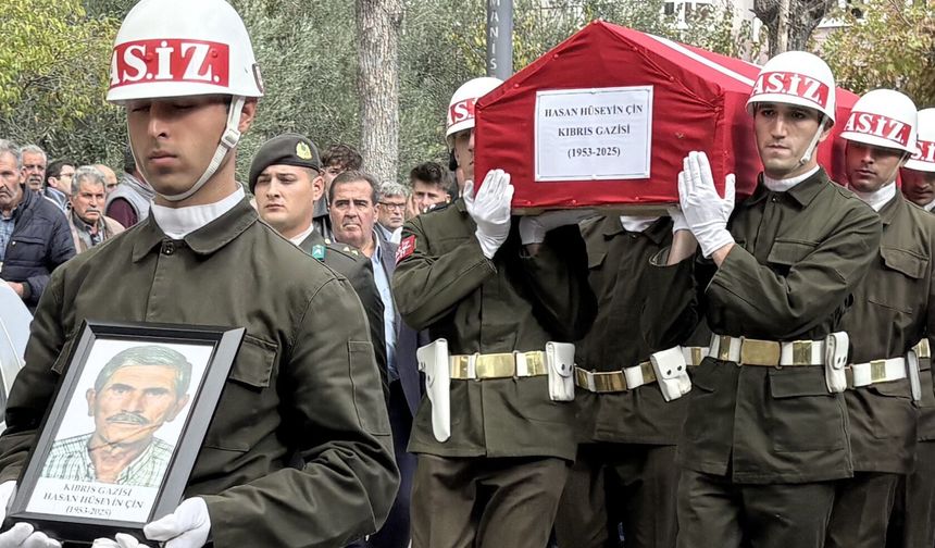 72 Yaşındaki Kıbrıs Gazisi son yolculuğuna uğurlandı