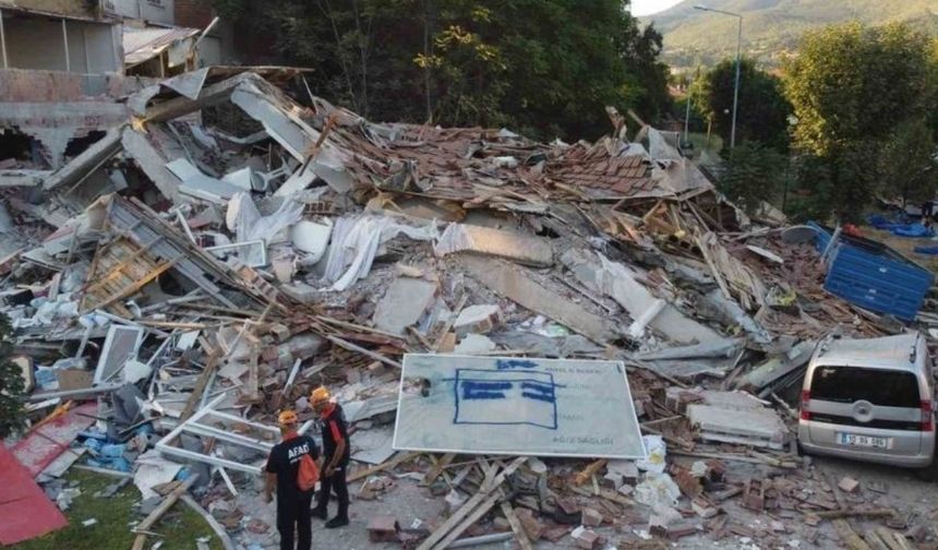 Bursa deprem önlemi alsın: Manisa Sındırgı depreminden etkilenebilir!