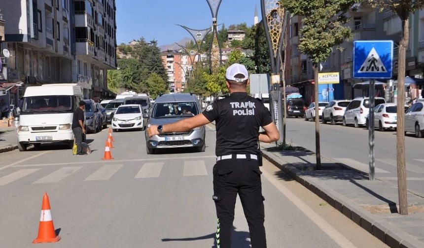 Trafikte yeni dönem başladı: Bisiklet, motosiklet ve traktör sürücüleri dikkat!