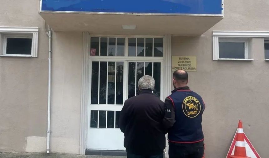 Manisa'da aranan suçlu sahte kimlik ile yakalandı