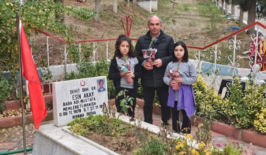 Şehit Esin Akay, Sarıgöl’de anıldı