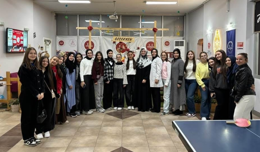 Soma ve Akhisar gençliği dayanışma için buluştu