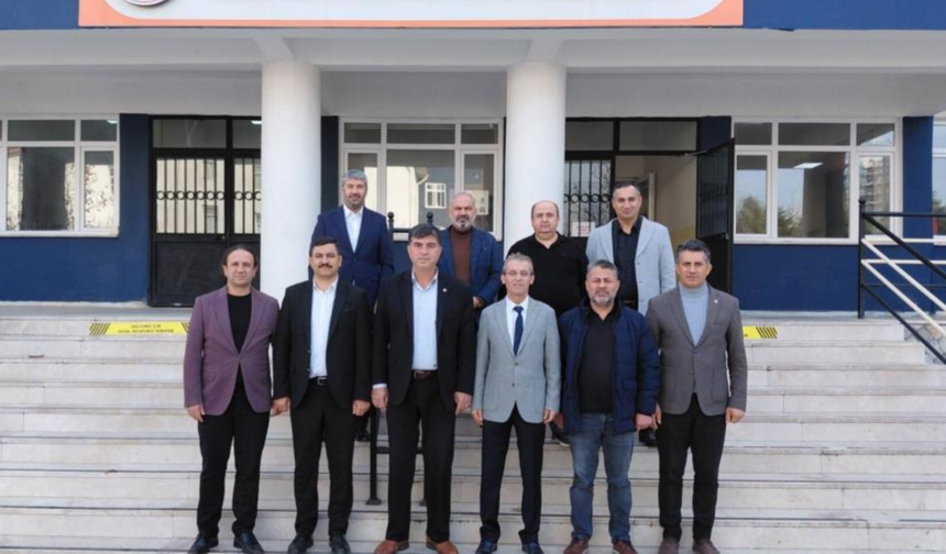 Eğitim-Bir-Sen, Yunusemre’de eğitim çalışanlarıyla buluştu