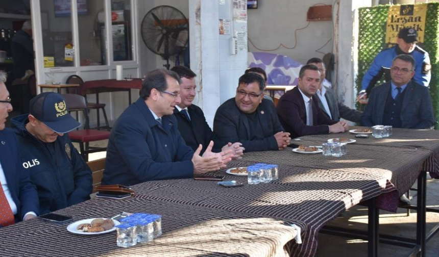 Kaymakam Güldoğan Sarıpınar’da vatandaşların taleplerini dinledi