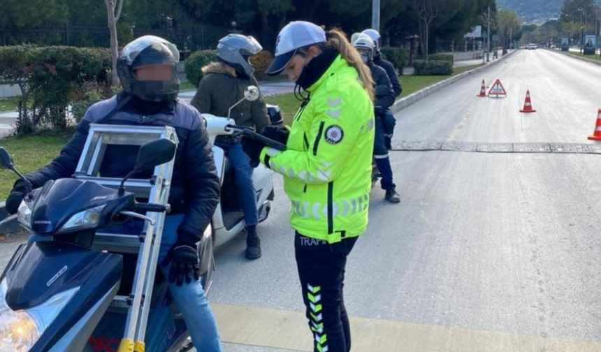 Manisa’da motosiklet denetimlerinde ceza yağdı: 1,8 milyon