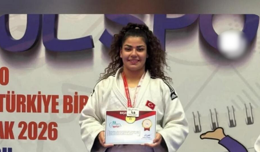 Mürüvetnur Özkan Türkiye Şampiyonu oldu