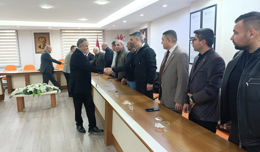 MHP'li Akçay’dan Manisa’da tarım vurgusu: Destekler artırılmalı