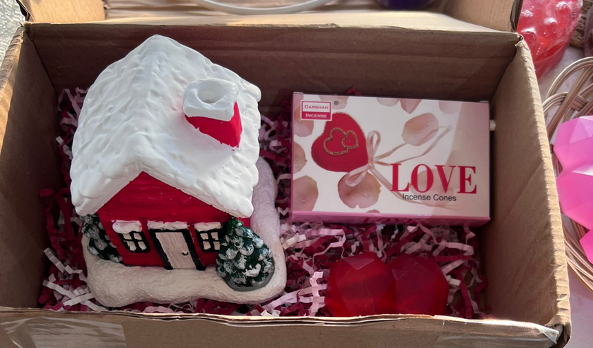 Yunusemre'den 14 Şubat temalı pazar