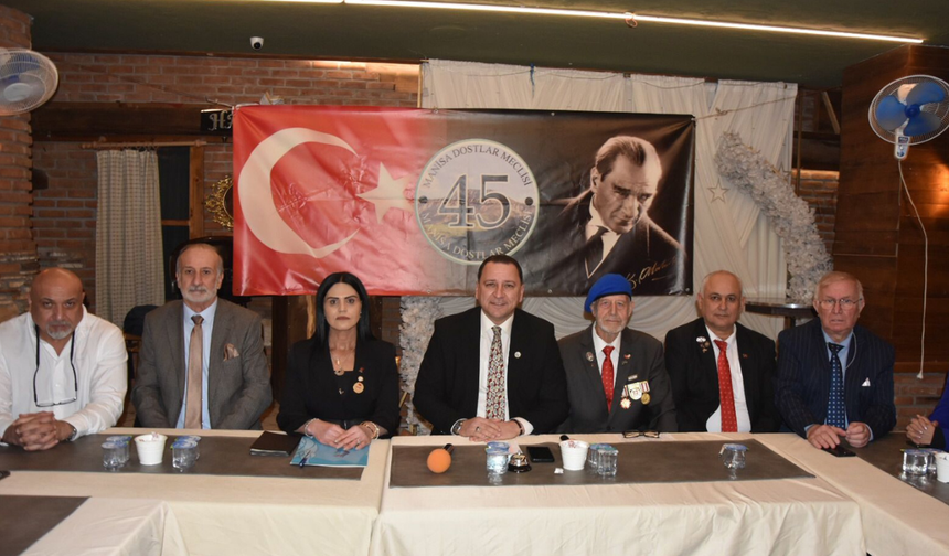 Manisa Dostlar Meclisi’nde duygu dolu gece: Şehit yakınları ve gaziler konuk oldu