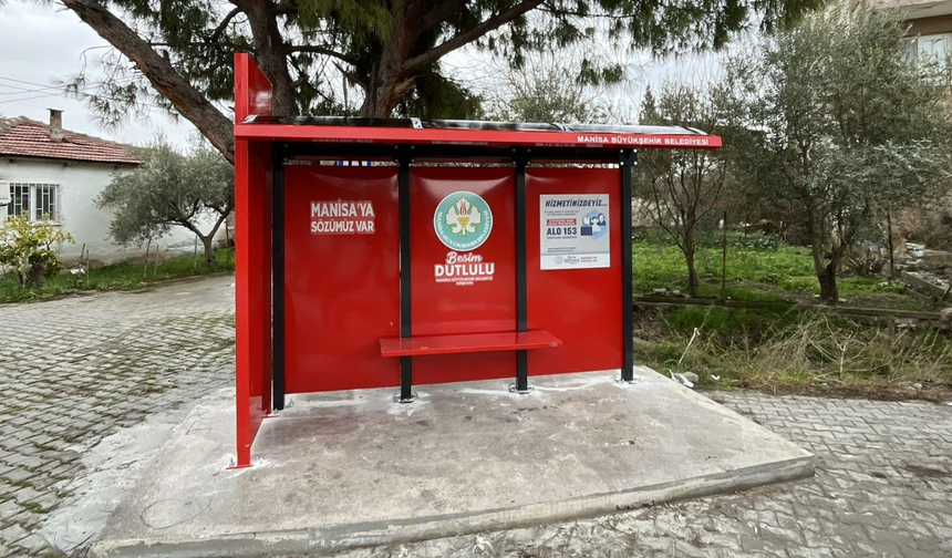 Manisa’da toplu taşıma duraklarına modern dokunuş