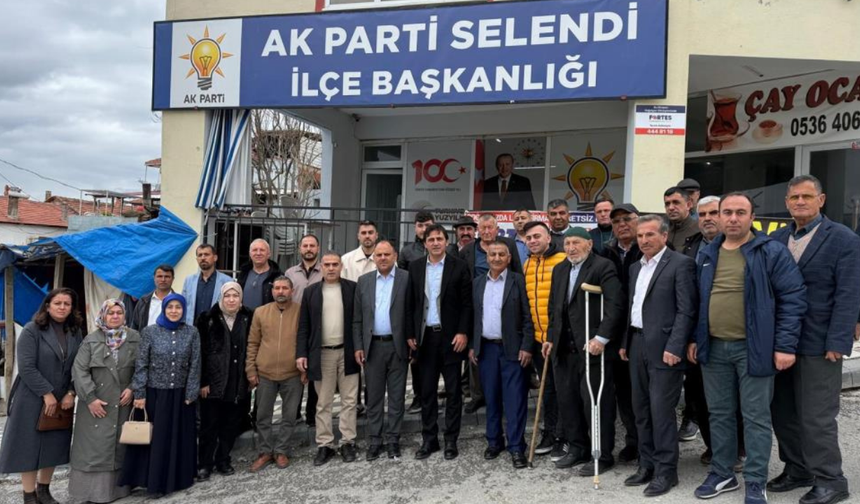 AK Parti Selendi’de bayramda buluştu