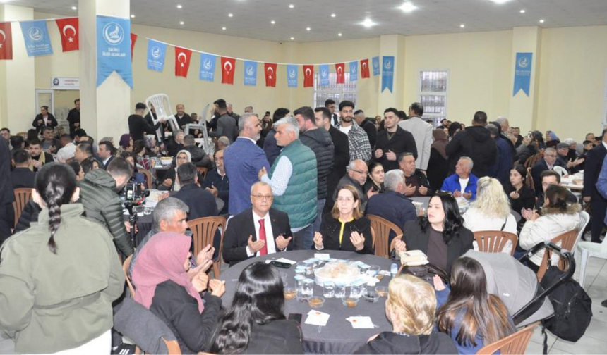 Salihli’de Ülkü Ocakları’ndan Şehitler için vefa sofrası