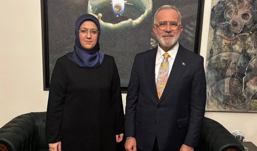 Yenişehirlioğlu’ndan Manisa’ya sağlıkta büyük kazanım: Robotik cerrahi hizmete girdi