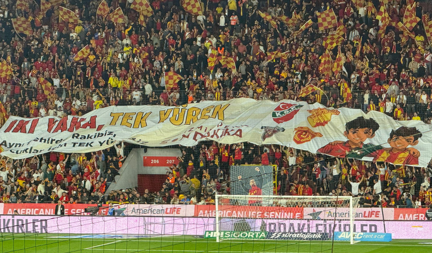 Göztepe - Galatasaray maçında ‘İki Yaka Tek Yürek’ projesi tribüne taşındı