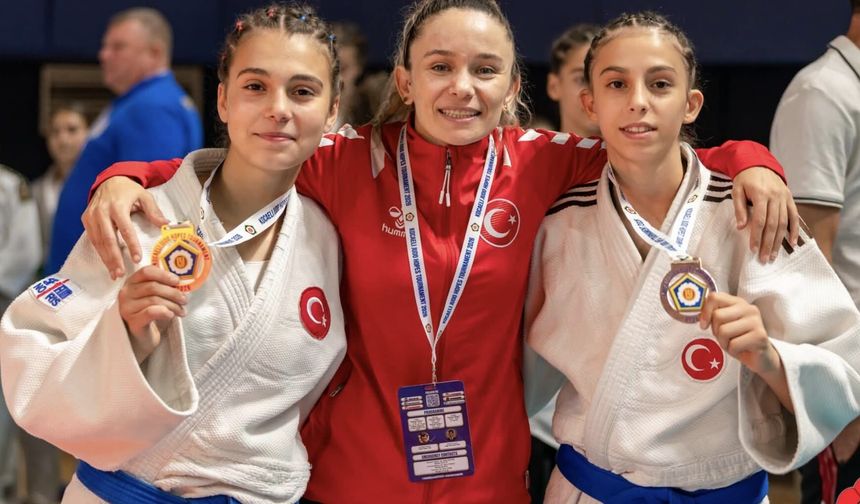 Yunusemreli Judocular Avrupa Kupası'nda madalyaları topladı