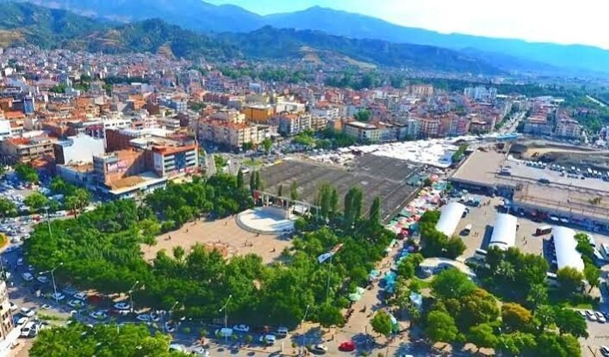 Salihli’de üreticilere toprak analizi desteği: Ücret 350 TL’ye düşürüldü
