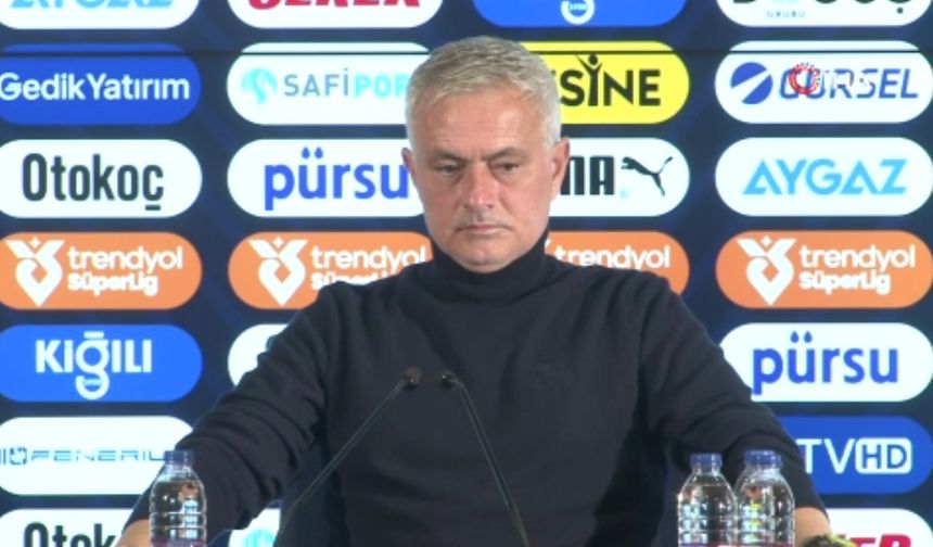 Fenerbahçe Jose Mourinho ile yollarını ayırdı