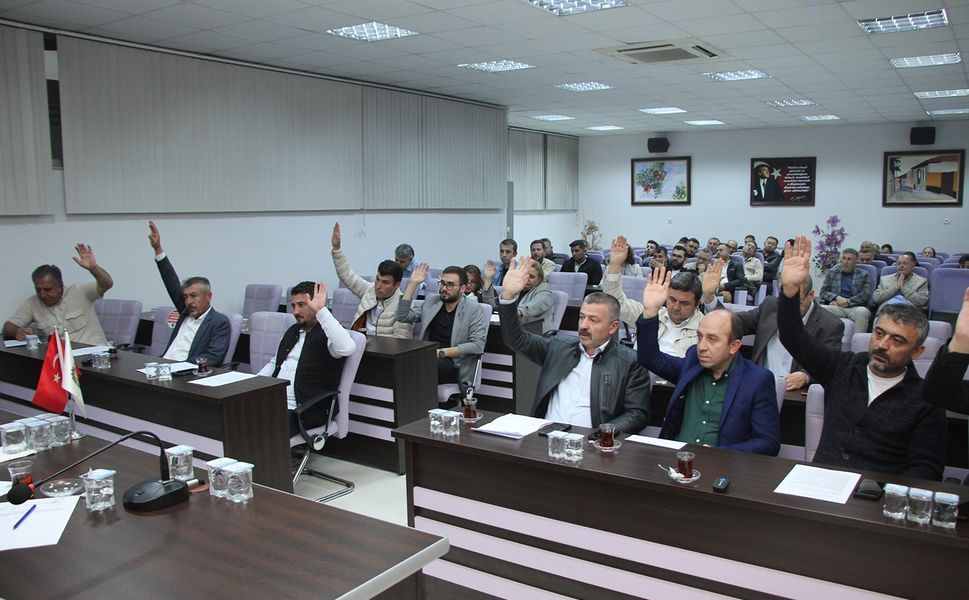 Kula’da personel dağılımı gündemde: Başkan sessiz kalıyor