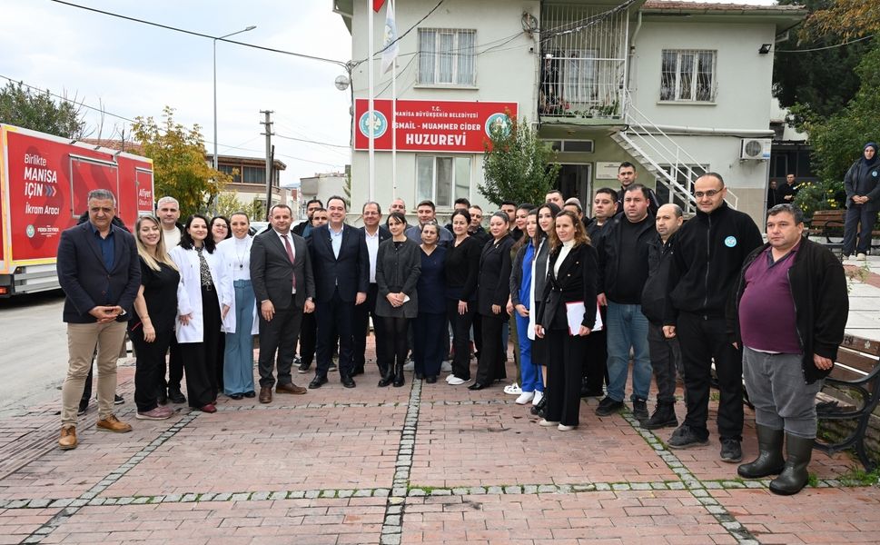 Başkan Besim Dutlulu'dan huzurevi ziyareti