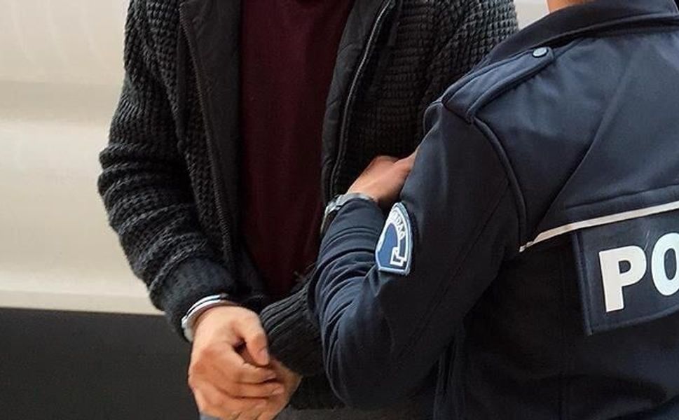 Manisa’da “okul saldırısı” paylaşımlarına operasyon: Emniyetten net uyarı