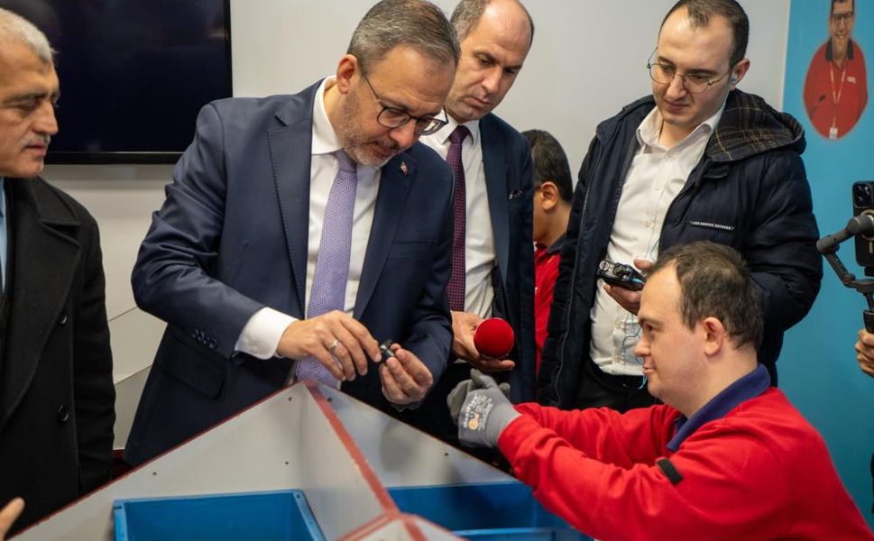 Manisa’da engelsiz yaşam modeli incelendi