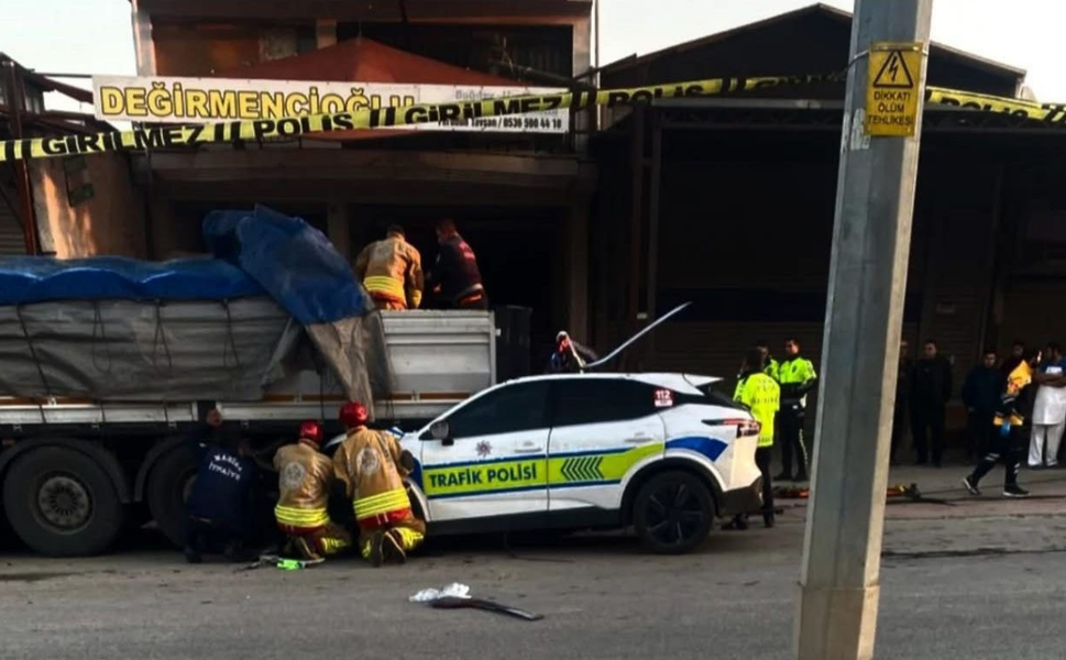 Kazada yaralanan kadın polis memuru da şehit oldu