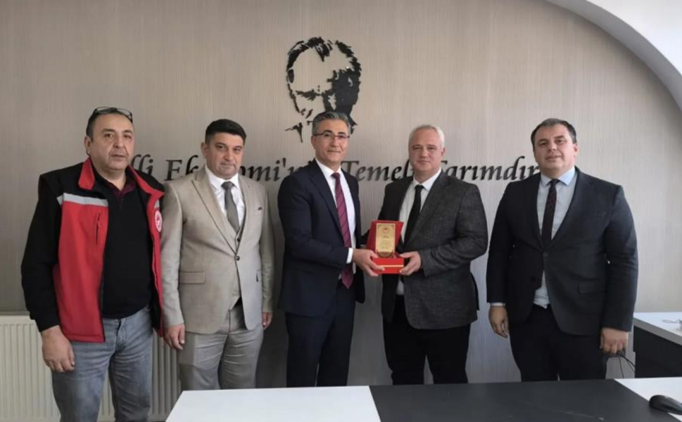 10 yılın ardından devir teslim: Murat Yasak görevde