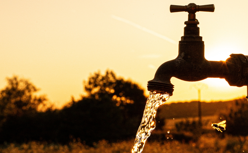 Boru patlağı Manisa’nın iki ilçesini susuz bıraktı