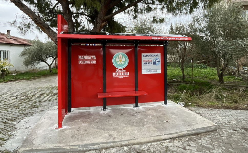 Manisa’da toplu taşıma duraklarına modern dokunuş
