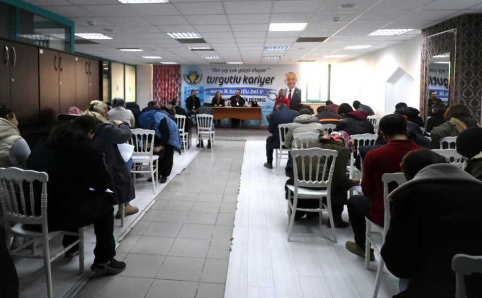 Turgutlu Kariyer Projesi dijitalleşti: İş başvuruları artık online