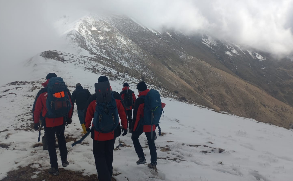 Manisa’da kayıp dağcıyı arama çalışmaları sürüyor